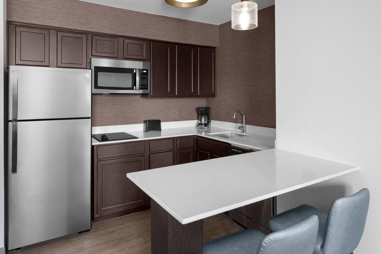 Residence Inn Fort Worth Cultural District Экстерьер фото