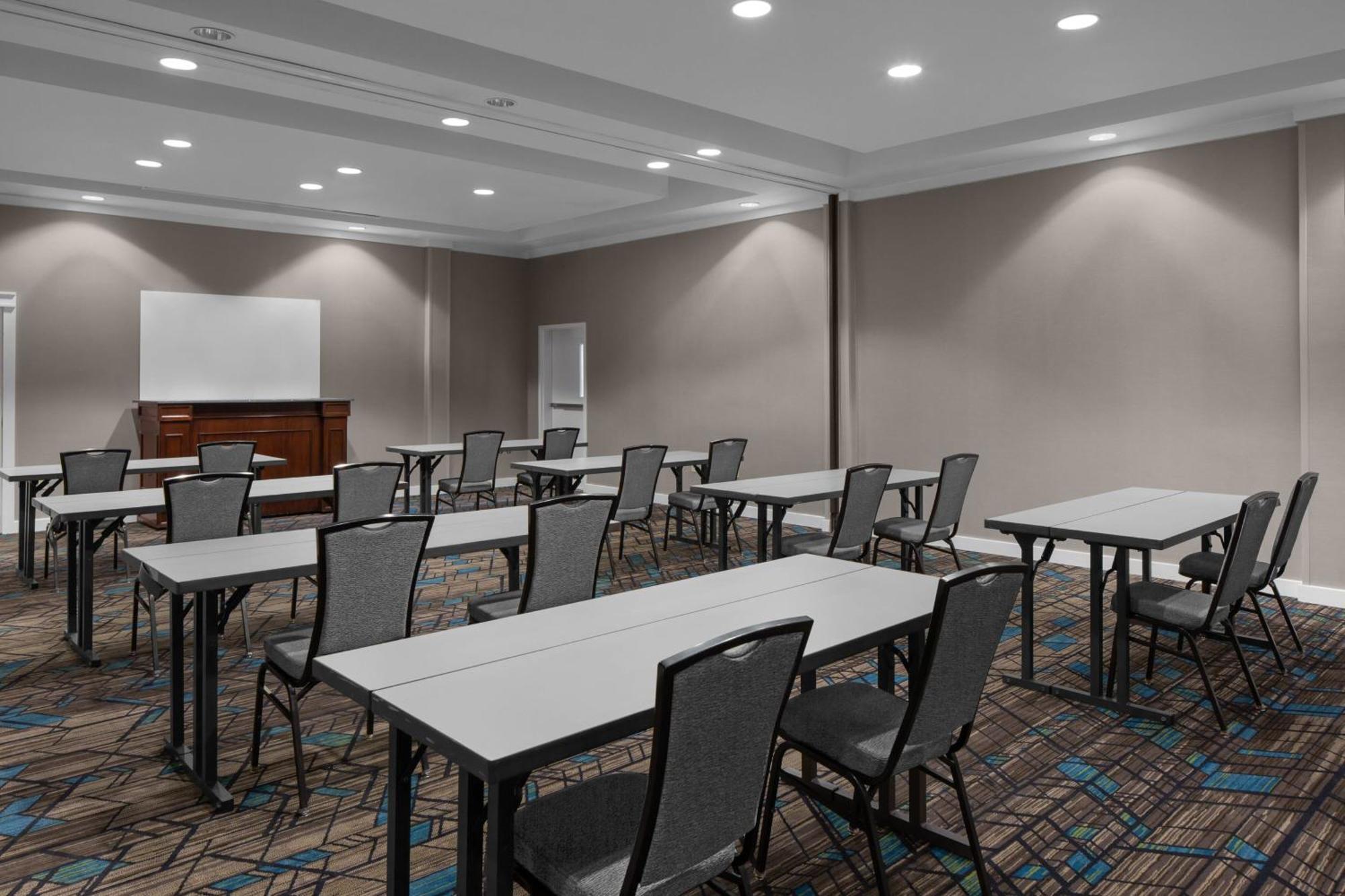 Residence Inn Fort Worth Cultural District Экстерьер фото