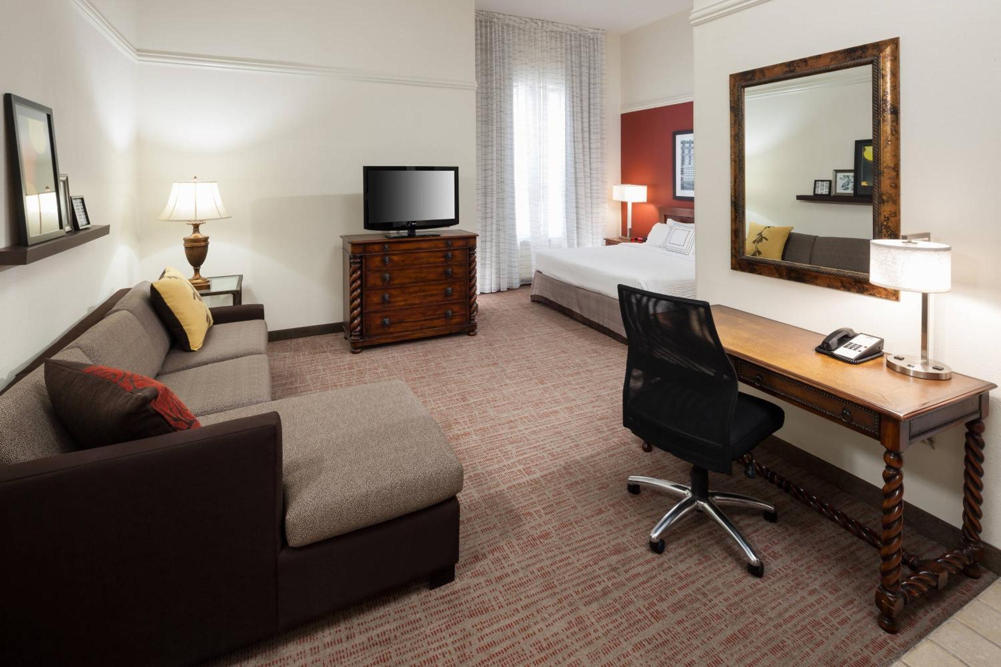 Residence Inn Fort Worth Cultural District Экстерьер фото